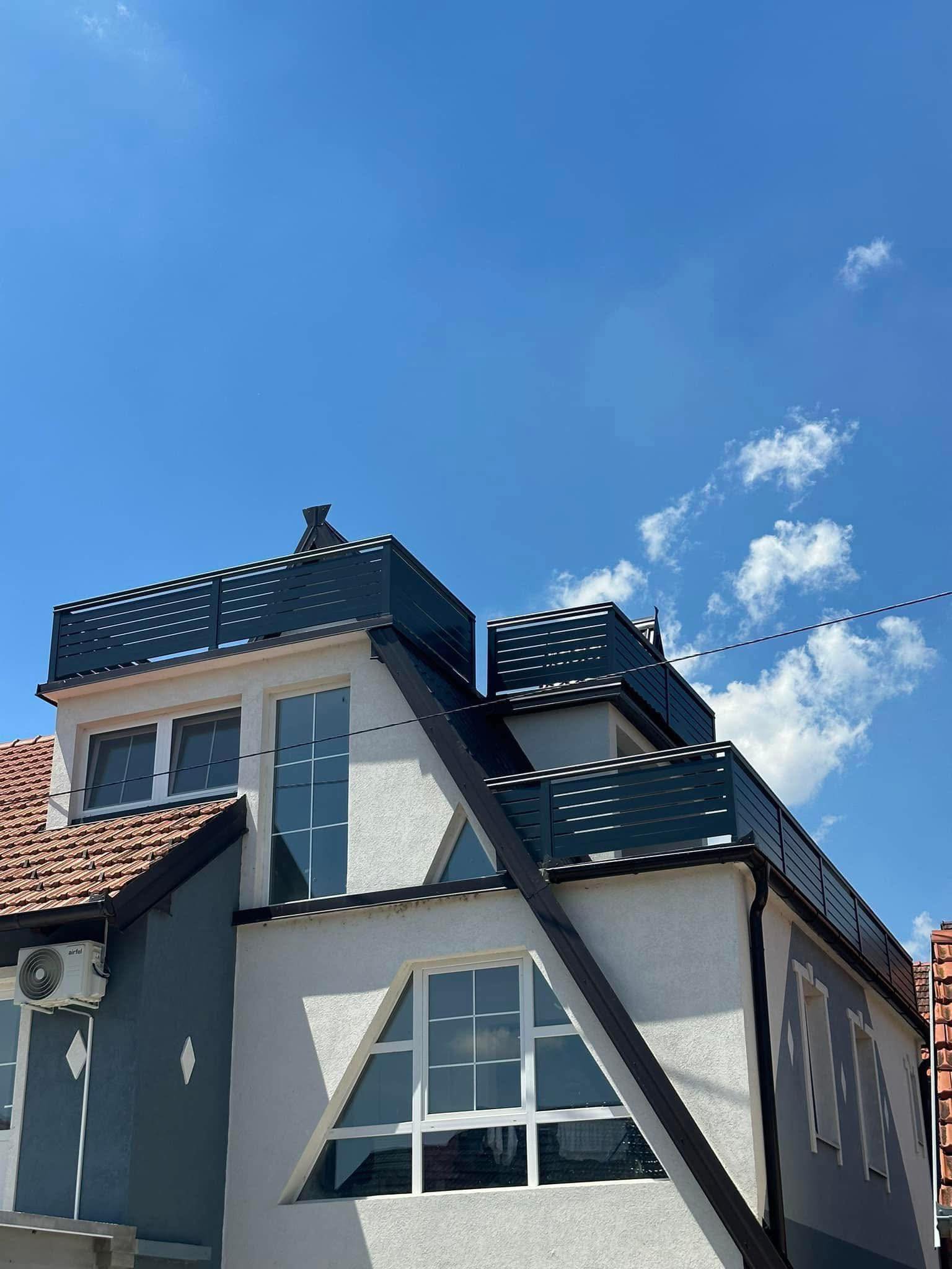 2800 - Horizontalle Modele - RAL 7016