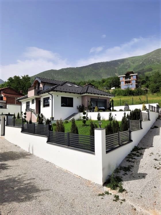 2800 - Horizontalle Modele - RAL 7016